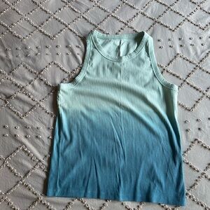 GAP Green Sleeveless Tank Top